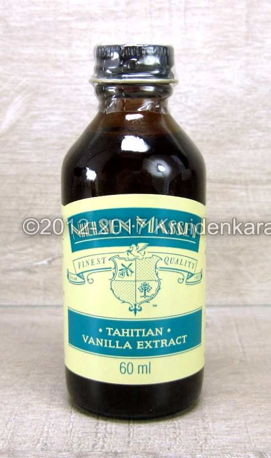 Fles biologisch vanille extract, Tahitiaanse vanille aroma, 60 ml op productpagina.